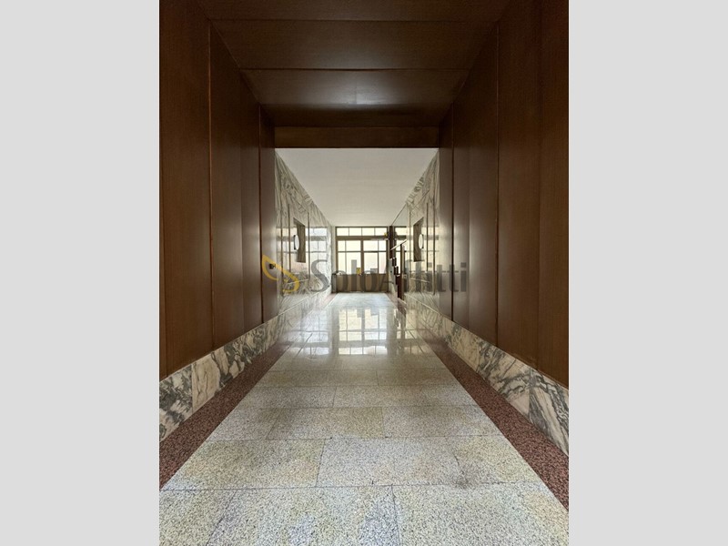 Quadrilocale in Affitto a Torino, zona Cit Turin, 850€, 108 m², arredato