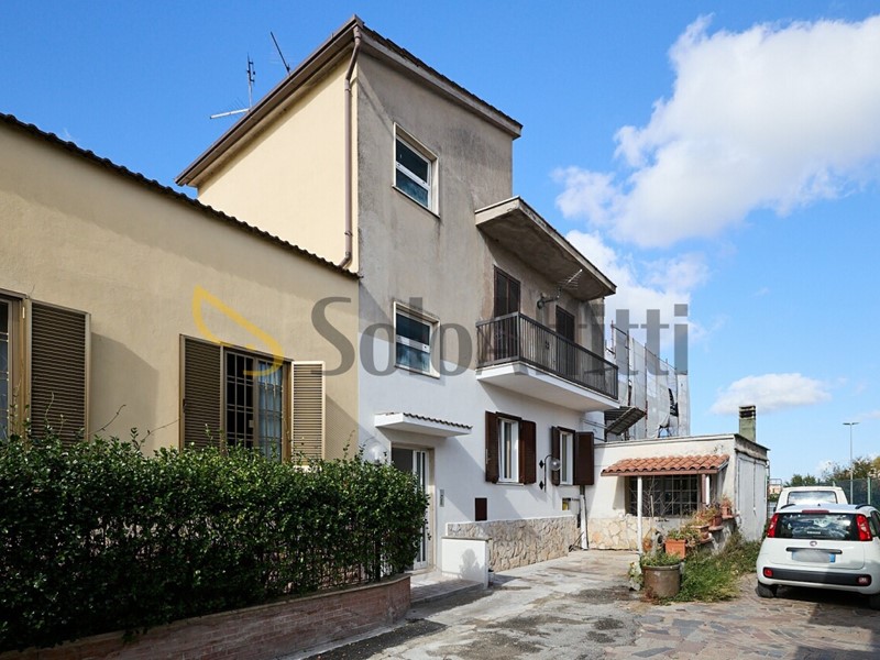 Bilocale in Affitto a Roma, zona Prenestino-Collatino-Tor Sapienza, 650€, 50 m²