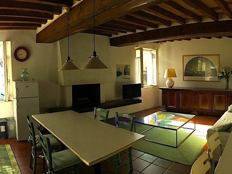 Bilocale in Affitto a Parma, zona Parma Centro, 600€, 65 m², arredato