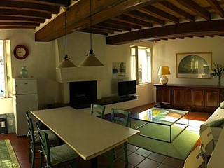 Bilocale in Affitto a Parma, zona Parma Centro, 600€, 65 m², arredato