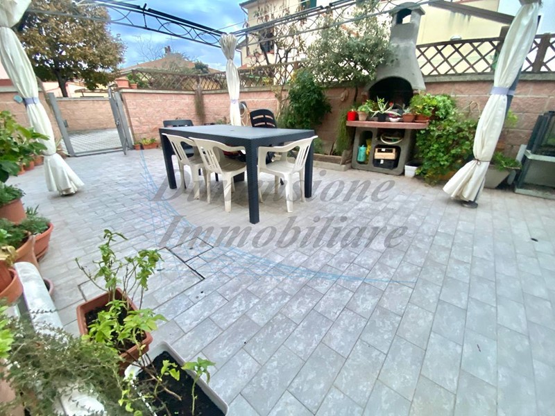 Quadrilocale in Vendita a Cecina, 235'000&euro;, 115 m²
