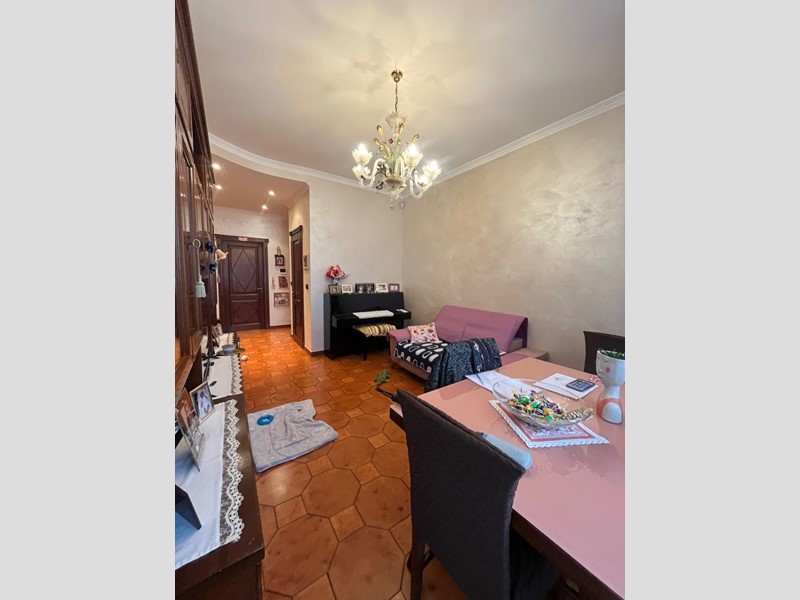 Trilocale in Vendita a Collegno, 170'000&euro;, 78 m²