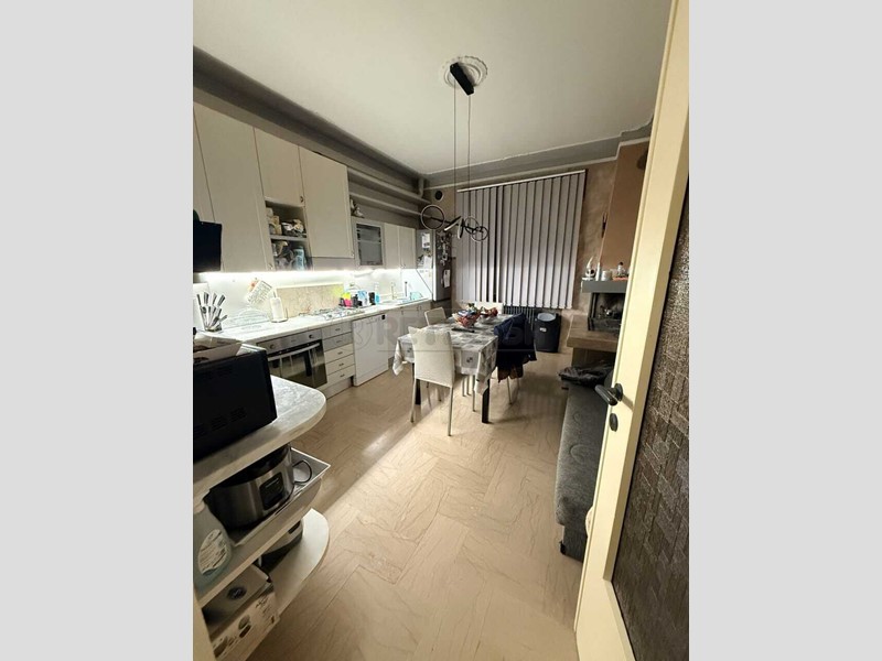 Appartamento in Vendita a Montecchio Maggiore, 105 m²