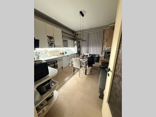 Appartamento in Vendita a Montecchio Maggiore, 105 m²