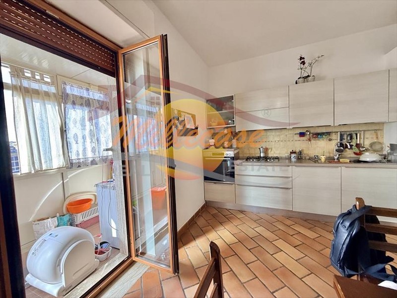 Quadrilocale in Vendita a Siracusa, zona Tisia - Tica - Zecchino, 138'000€, 110 m²