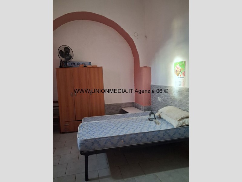 Quadrilocale in Affitto a Santo Stefano di Magra, 900€, 92 m², arredato