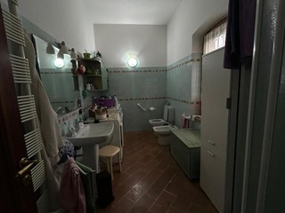 Casa Indipendente in Vendita a Collecchio, 600'000&euro;, 230 m²