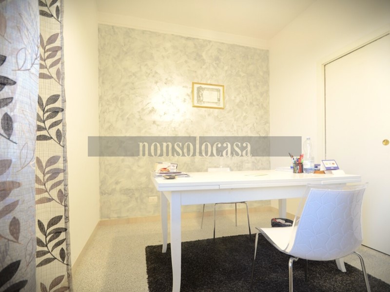 Appartamento in Affitto a Perugia, zona Ponte San Giovanni, 700€, 150 m²