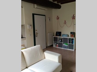 Monolocale in Affitto a Parma, 700€, 60 m²