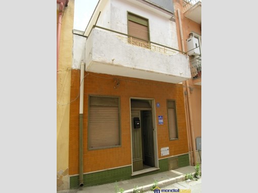 Casa Indipendente in Vendita a Pachino, 41'000&euro;, 76 m²