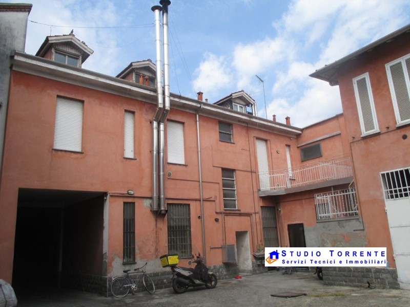 Appartamento in Vendita a Cormano, 850'000&euro;, 500 m²