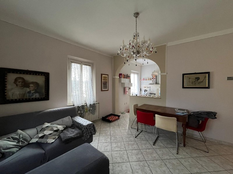 Trilocale in Vendita a Colle di Val D'Elsa, 95'000€, 58 m², arredato