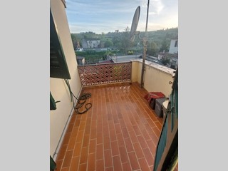 Trilocale in Affitto a Empoli, zona Casenuove, 700&euro;, 60 m², arredato