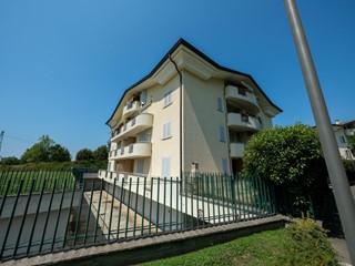 Trilocale in Vendita a Liscate, 187'000&euro;, 90 m², con Box