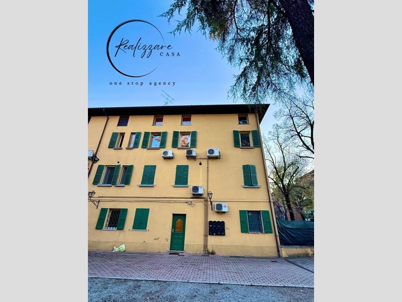 Quadrilocale in Vendita a Reggio Emilia, 155'000€, 70 m²