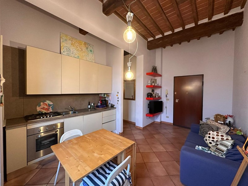 Trilocale in Vendita a Cascina, zona San Casciano, 143'000&euro;, 57 m², arredato