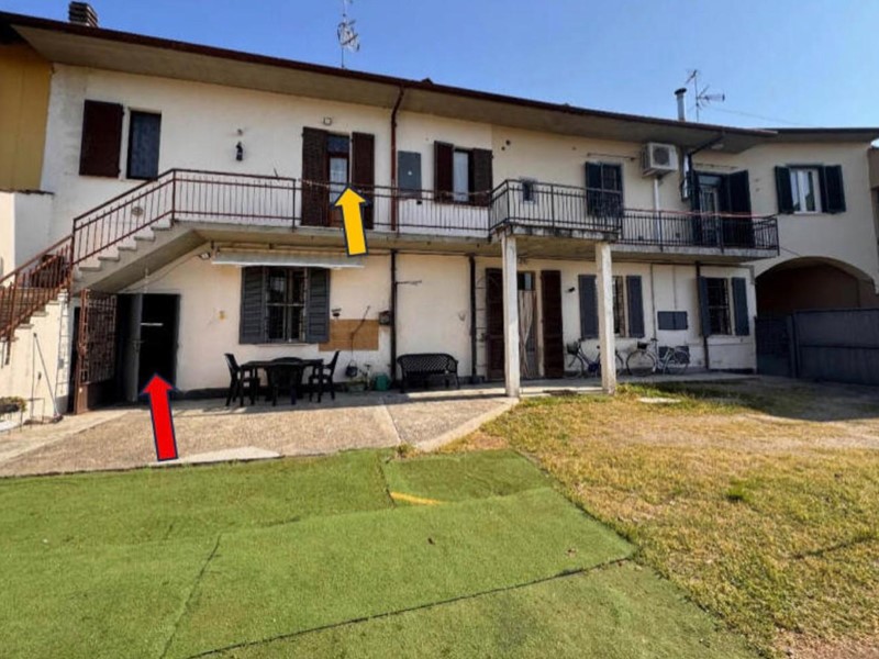 Appartamento in Vendita a Garlasco, 91'500&euro;, 190 m², con Box