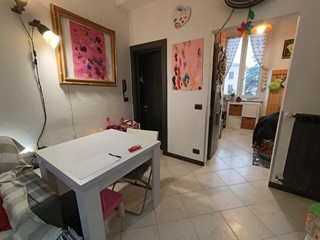 Trilocale in Vendita a La Spezia, zona Migliarina, 110'000€, 59 m², arredato