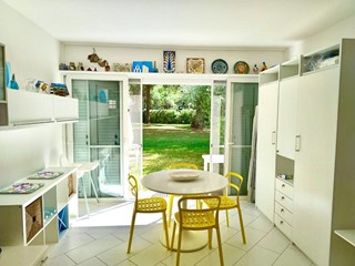 Monolocale in Vendita a Bibbona, zona Marina di Bibbona, 135'000&euro;, 33 m², arredato