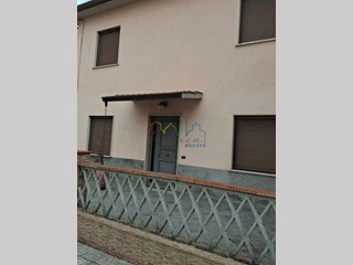 Casa Indipendente in Vendita a San Giuliano Terme, zona Pappiana, 239'000&euro;, 100 m², con Box