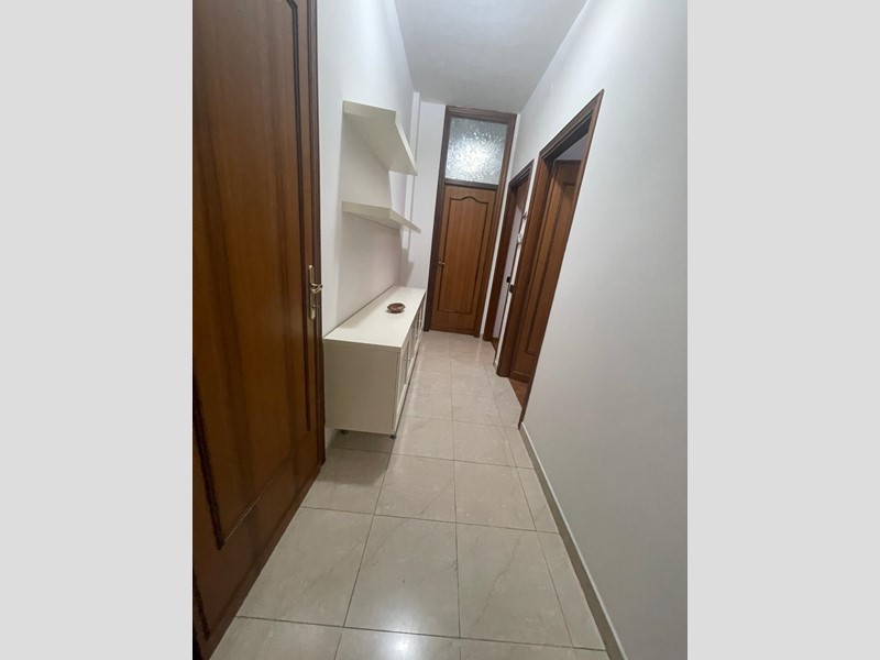 Quadrilocale in Vendita a Carrara, zona Avenza, 220'000&euro;, 115 m², arredato, con Box