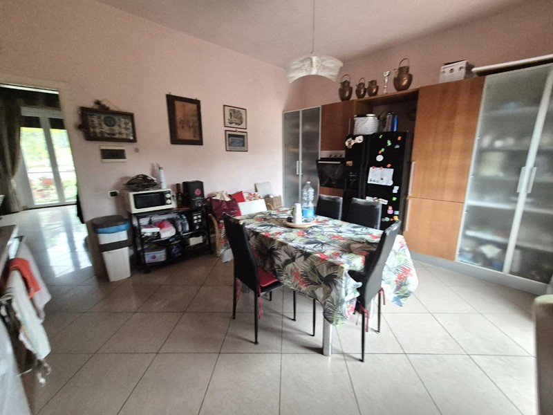 Appartamento in Vendita a Siena, 410'000€, 120 m², arredato, con Box