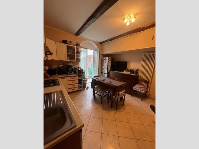 Quadrilocale in Vendita a Castelnuovo Magra, zona Colombiera, 119'000€, 68 m²