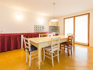 Trilocale in Affitto a Negrar di Valpolicella, 700&euro;, 65 m²