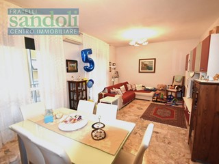 Trilocale in Vendita a Vercelli, 145'000€, 110 m²