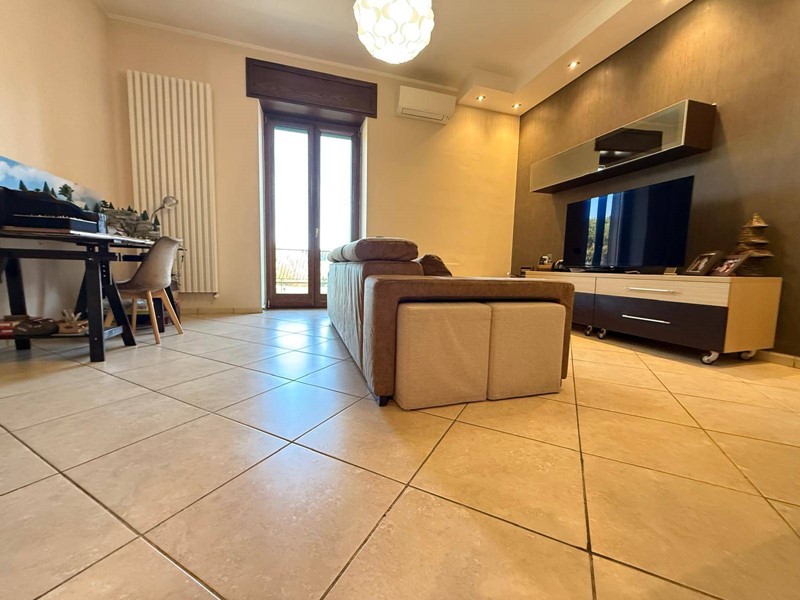 Trilocale in Vendita a Caserta, 189'000€, 125 m²