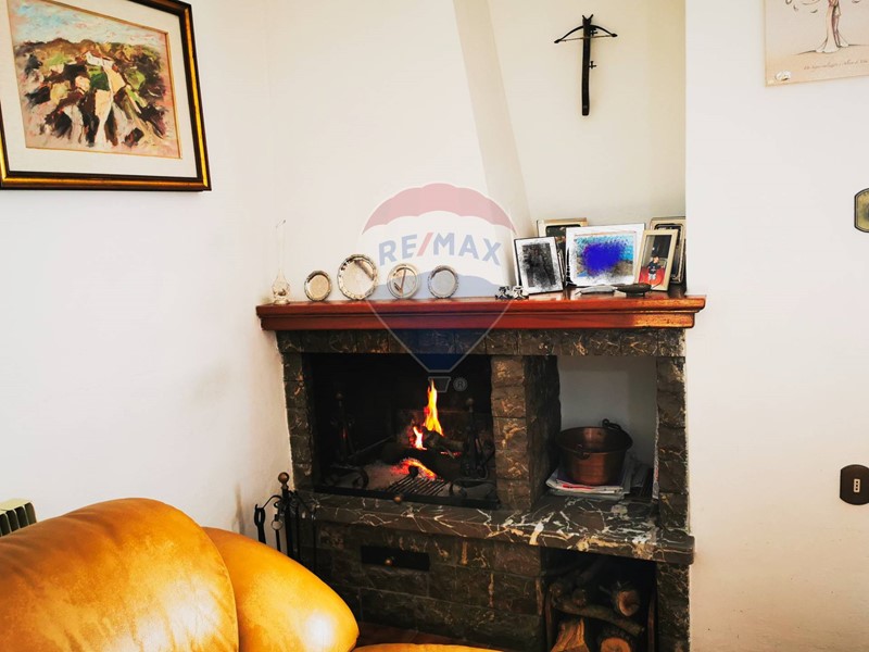 Quadrilocale in Vendita a Sinalunga, 110'000€, 92 m²