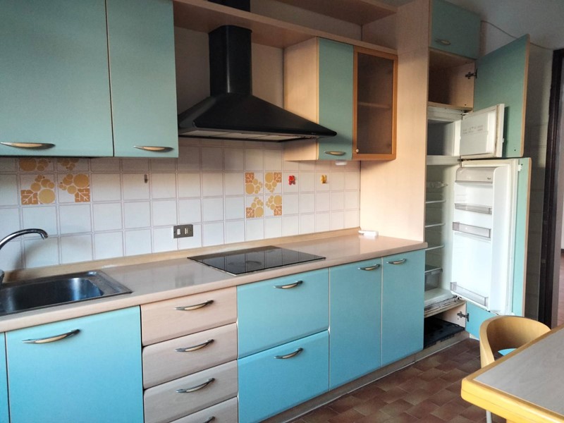 Bilocale in Affitto a Busto Arsizio, 680€, 90 m²