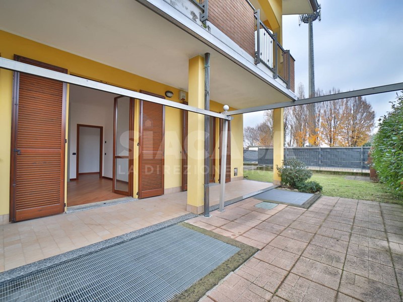 Bilocale in Vendita a Mezzago, 165'000&euro;, 103 m²