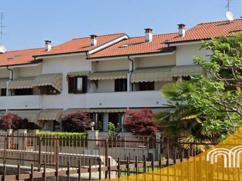 Villetta a schiera in Vendita a Settimo Torinese, 315'000&euro;, 175 m²