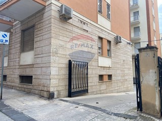 Box in Vendita a Siracusa, 25'000&euro;, 17 m²