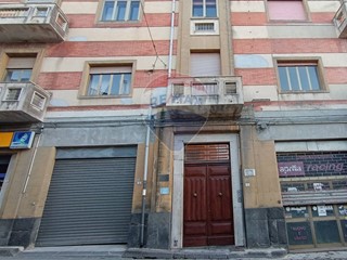 Appartamento in Vendita a Enna, 99'000€, 174 m²