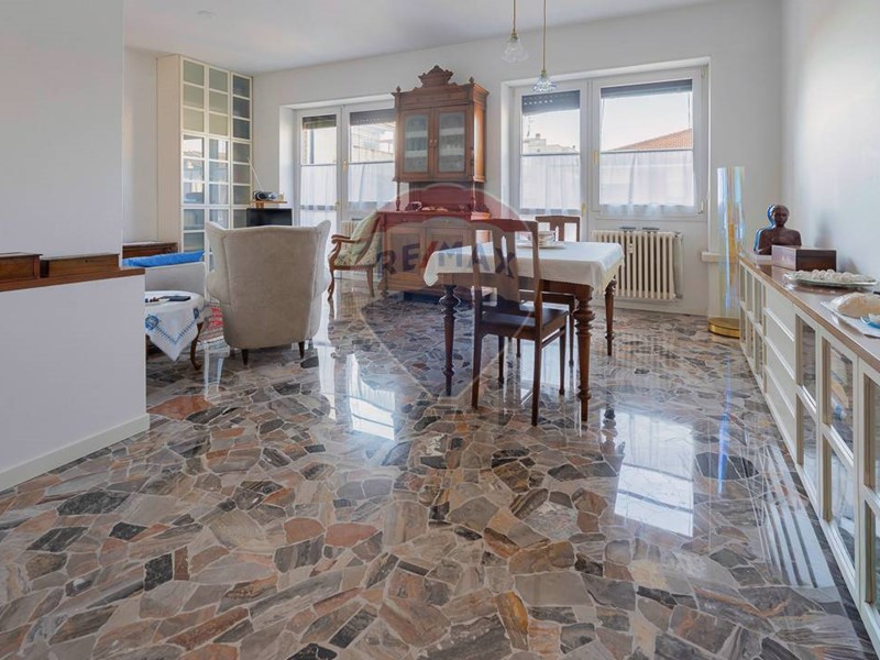 Quadrilocale in Vendita a Milano, 820'000&euro;, 130 m²