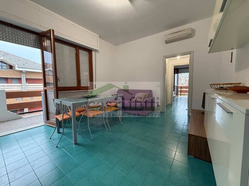 Trilocale in Affitto a Francavilla al Mare, 750&euro;, 75 m²