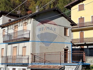 Quadrilocale in Vendita a Breno, 23'900&euro;, 95 m²