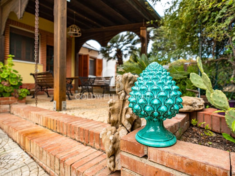 Villa in Vendita a Caltagirone, 173'000&euro;, 181 m²