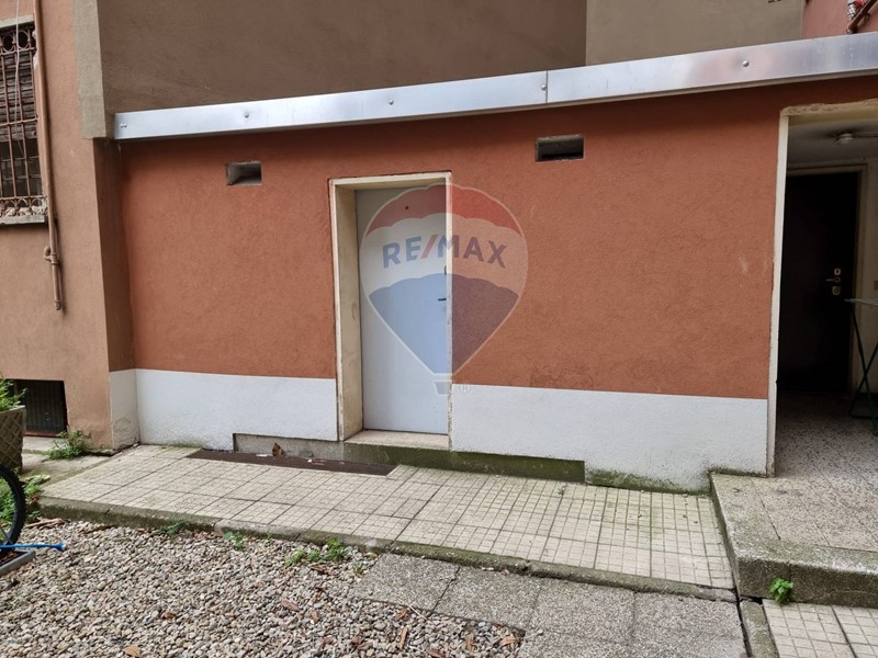 Immobile commerciale in Vendita a Milano, 29'000&euro;, 22 m²