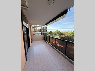 Trilocale in Vendita a Bari, 280'000€, 91 m²