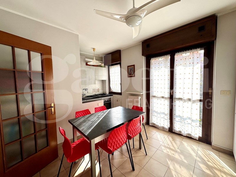 Trilocale in Vendita a Collegno, 159'000&euro;, 70 m²