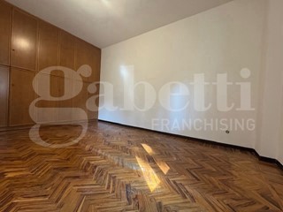 Appartamento in Vendita a Bologna, 595'000€, 156 m², arredato, con Box
