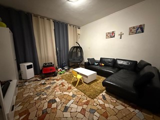 Appartamento in Vendita a Rovigo, 120'000€, 200 m², arredato, con Box