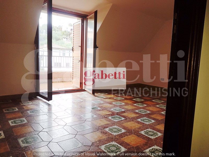 Attico in Affitto a Rende, 700€, 140 m²