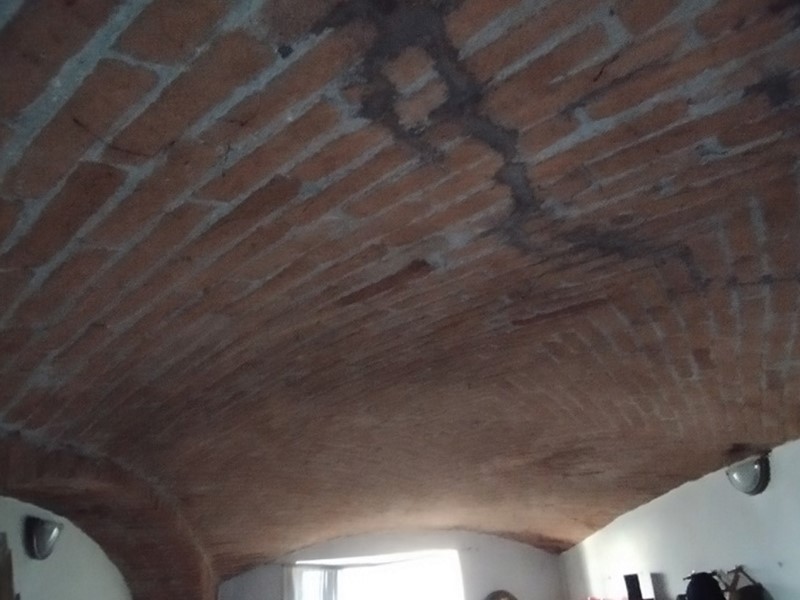 Casa Indipendente in Vendita a Avigliana, 195'000&euro;, 200 m²