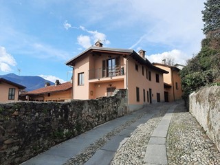 Quadrilocale in Vendita a Avigliana, 185'000&euro;, 140 m², con Box