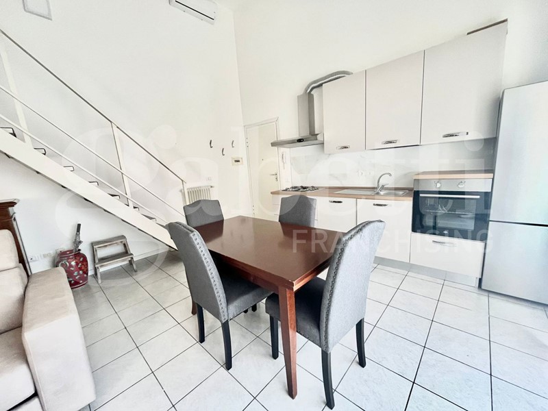 Loft in Vendita a Ravenna, 170'000&euro;, 58 m², arredato