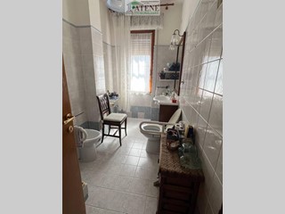 Appartamento in Vendita a Cagliari, 450'000€, 172 m²